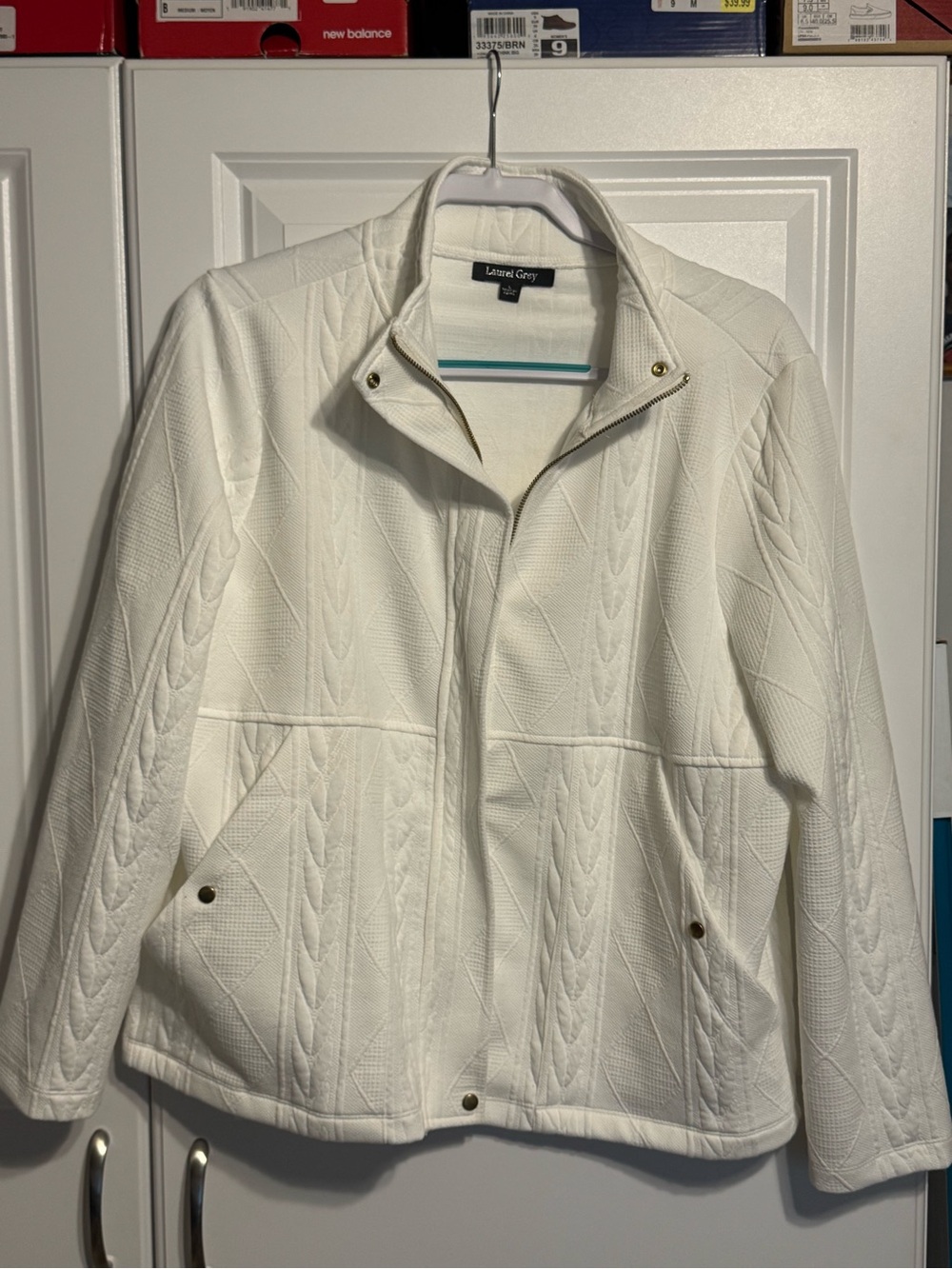 Laurel Grey Women’s Cream Cable Knit Zip Jacket Gold Hardware